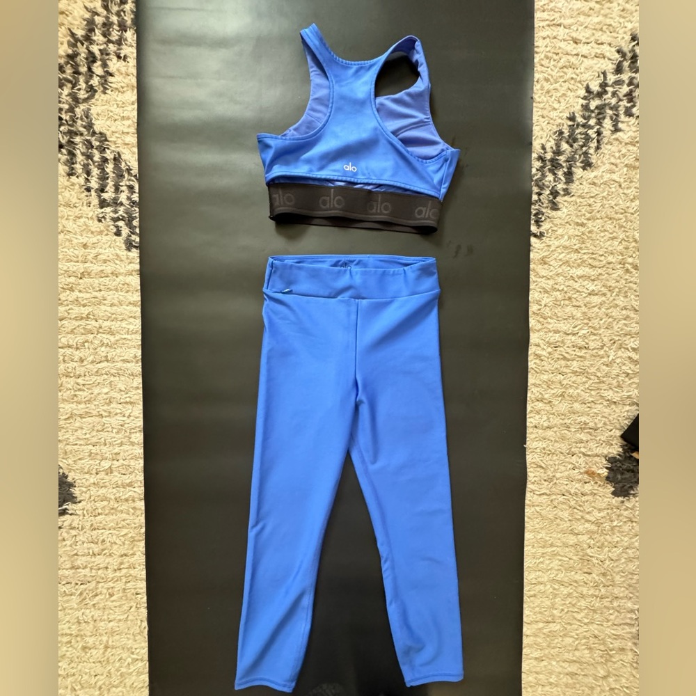 Alo Yoga Set